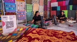 Sinergi Holding Ultra Mikro wujudkan inklusi keuangan yang merata, dengan 34,7 juta debitur dan Rp631,9 T pembiayaan. (Dok. BRI)