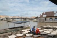 Konsisten perkuat ekonomi kerakyatan, BRI raih Anugerah Ekonomi Hijau. Penghargaan ini memvalidasi efektivitas strategi pemberdayaan UMKM yang dijalankan BRI. (Dok. BRI)